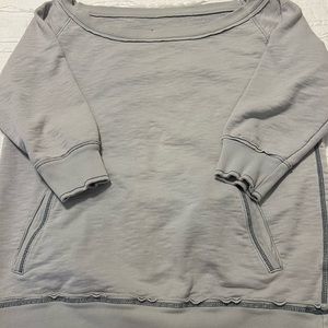 Vintage off the shoulder Gap Sweatshirt!!
